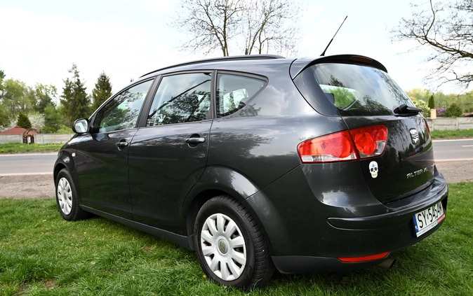 Seat Altea XL cena 22700 przebieg: 145000, rok produkcji 2012 z Działdowo małe 379